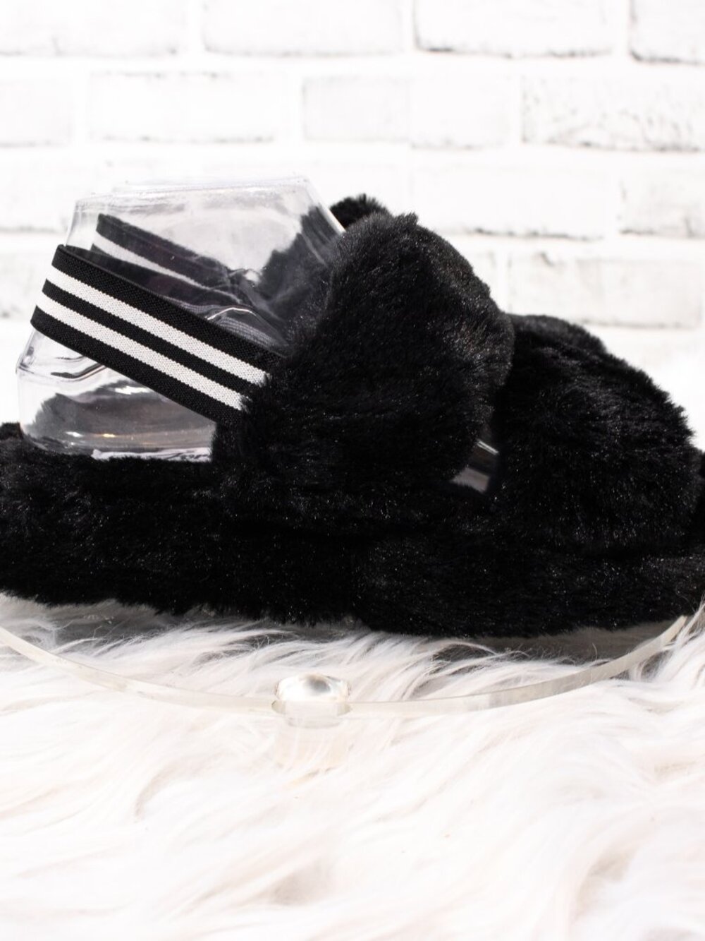 Forever Black Faux Fur Sandals Slides Size 6 Slingback Lounge Shoes Slip On